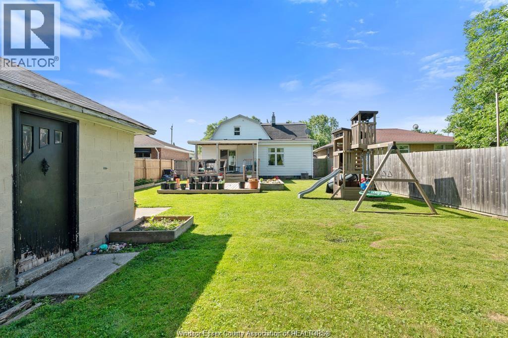 Photo 28 of 12422 Mcnorton Street, Tecumseh ON