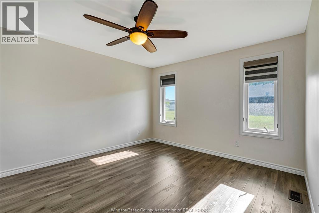 Photo 16 of 1171 Bridal Falls Crescent, Windsor ON