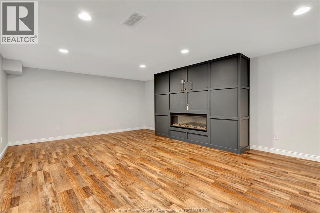 Photo 21 of 1171 Bridal Falls Crescent, Windsor ON