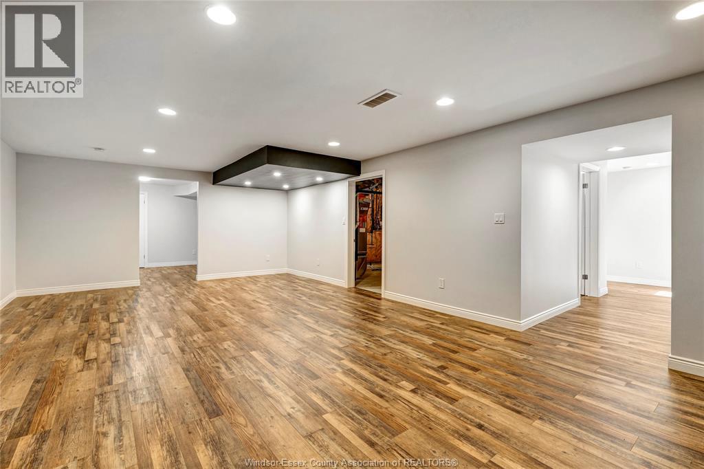 Photo 23 of 1171 Bridal Falls Crescent, Windsor ON