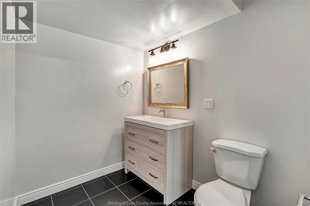 Photo 25 of 1171 Bridal Falls Crescent, Windsor ON