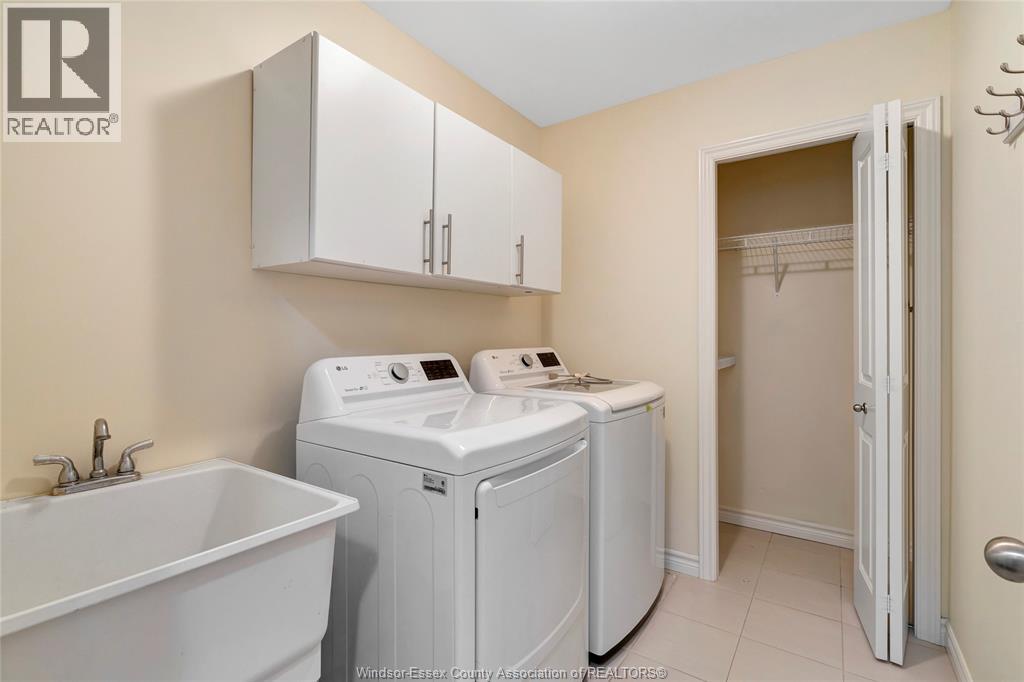 Photo 27 of 1171 Bridal Falls Crescent, Windsor ON