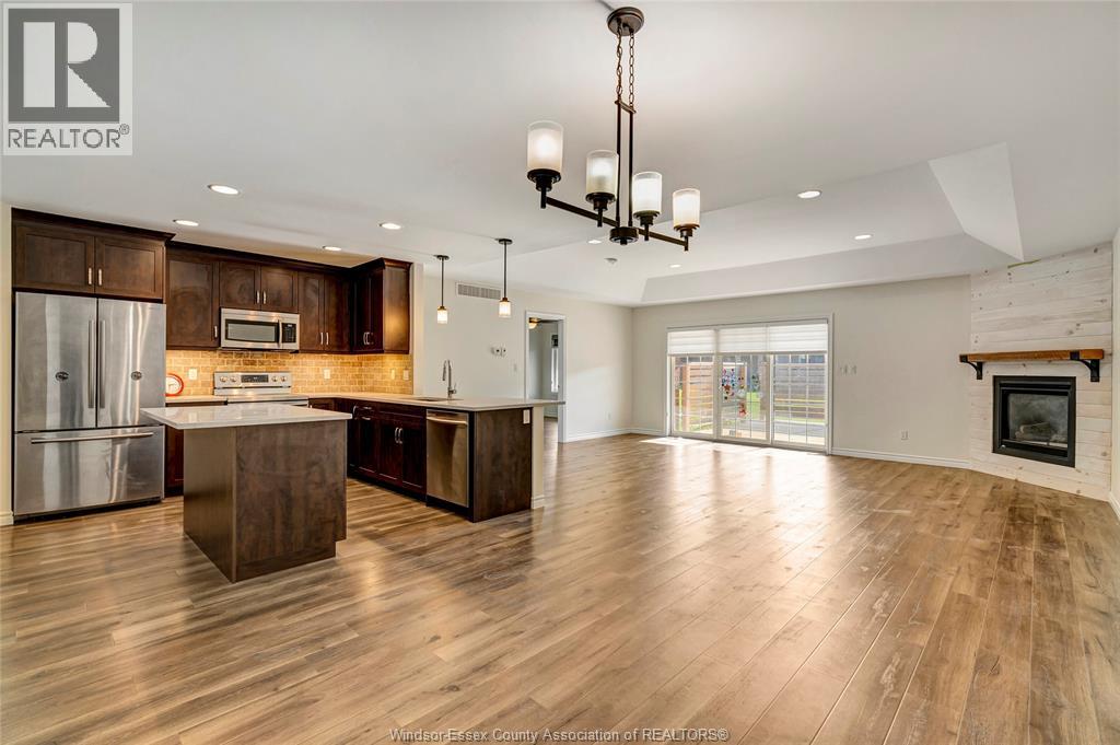 Photo 3 of 1171 Bridal Falls Crescent, Windsor ON
