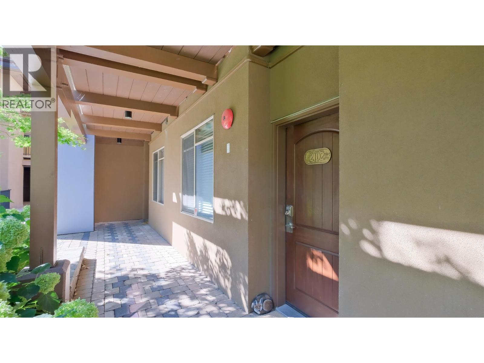 2102 4042 Pritchard Drive, West Kelowna