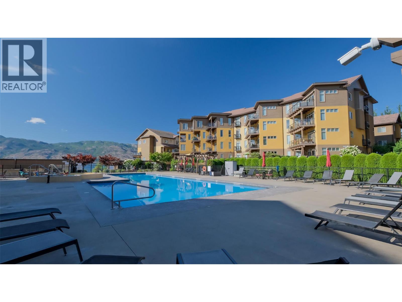 2102 4042 Pritchard Drive, West Kelowna