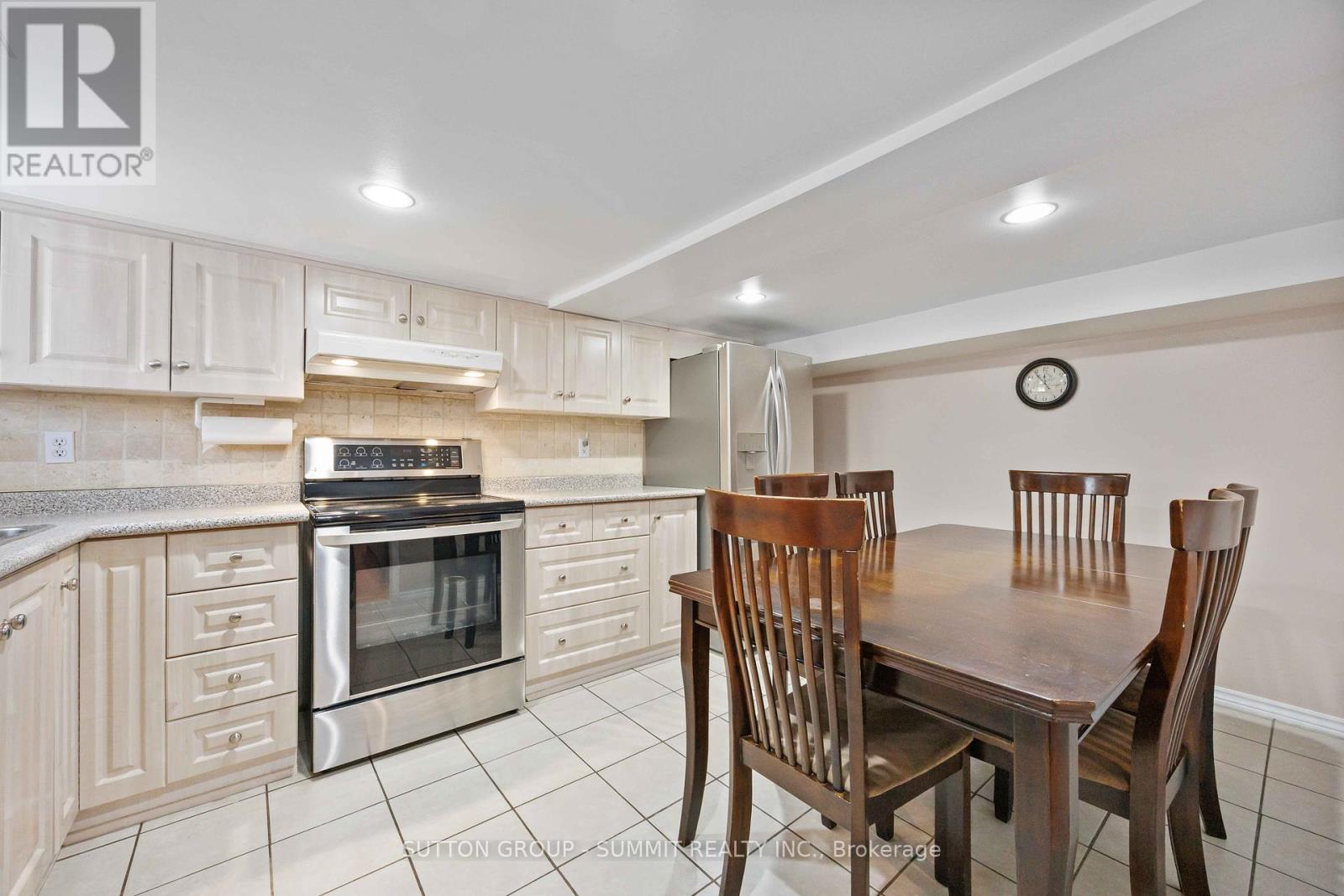 Photo 22 of 405 Gilbert Avenue, Toronto ON