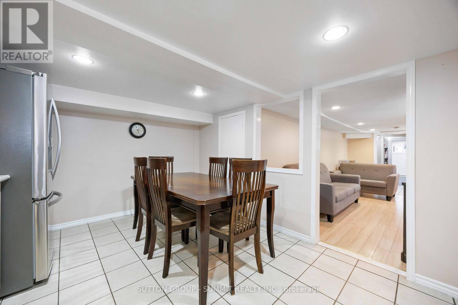 Photo 23 of 405 Gilbert Avenue, Toronto ON
