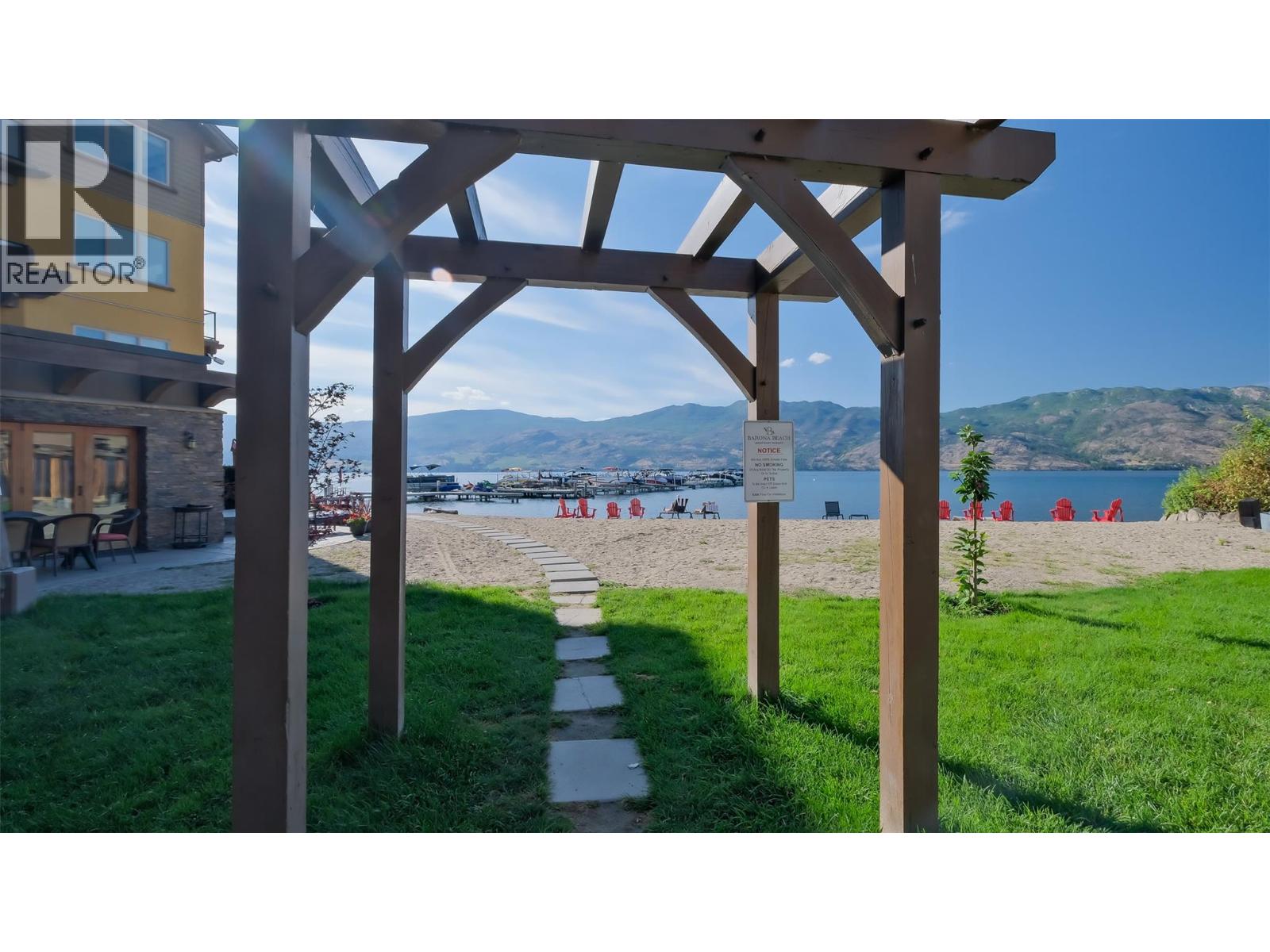 2102 4042 Pritchard Drive, West Kelowna
