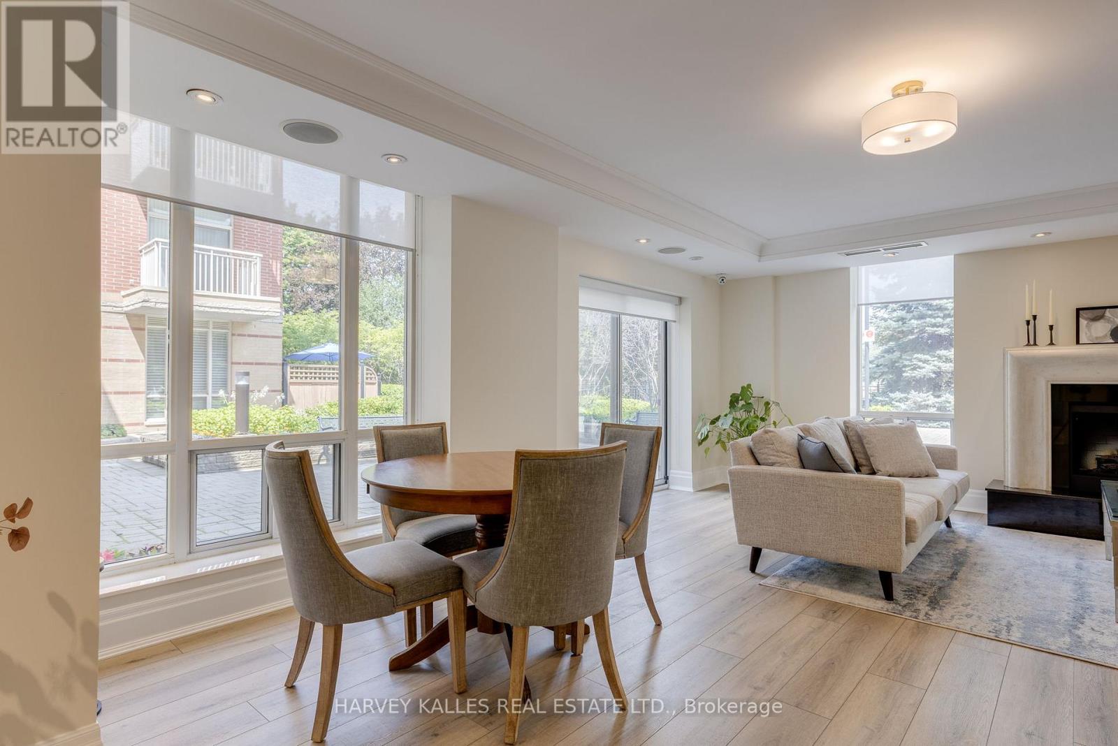 Photo 15 of 105 485 Rosewell Avenue, Toronto ON