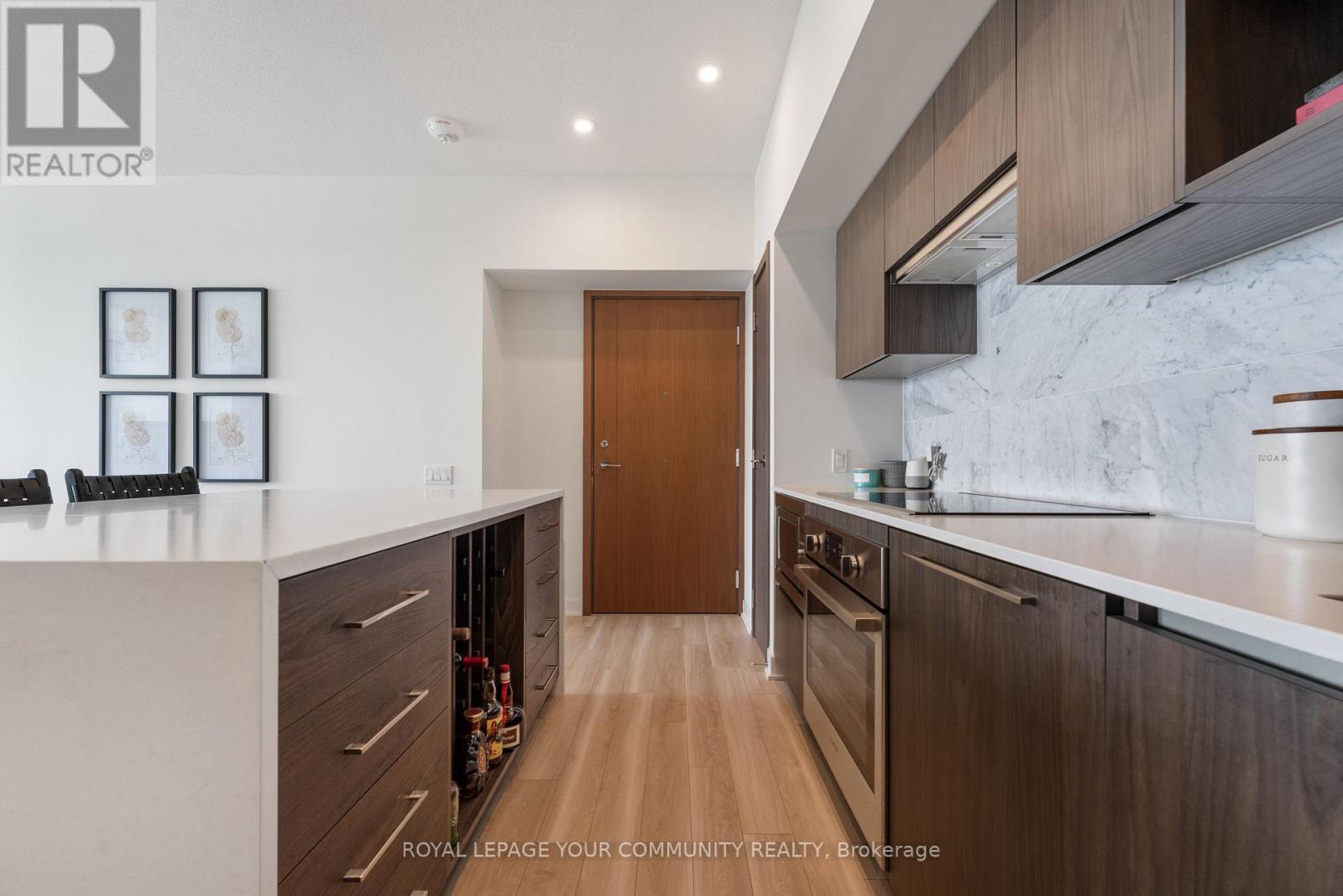 Photo 25 of 3615 17 Bathurst Street, Toronto ON