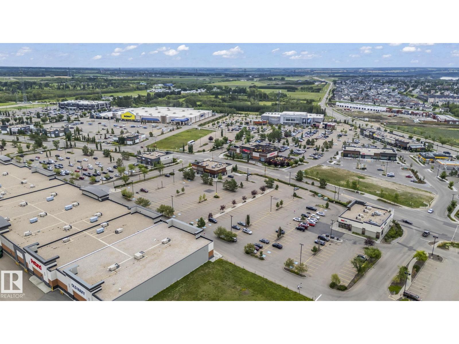 Photo 24 of 4308 155 Av Nw, Edmonton AB