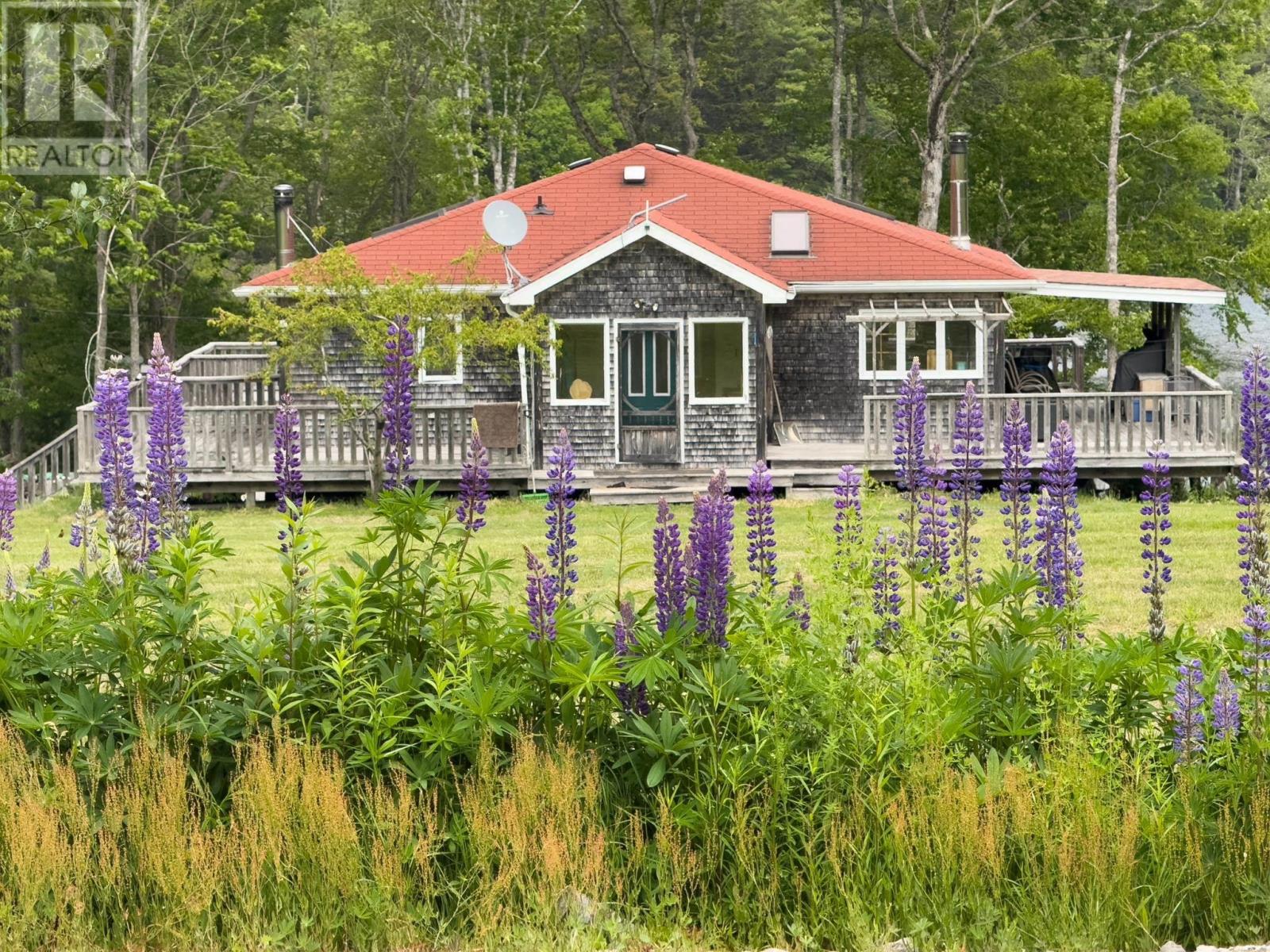 Property 17 of 34 of 956 Highway 203