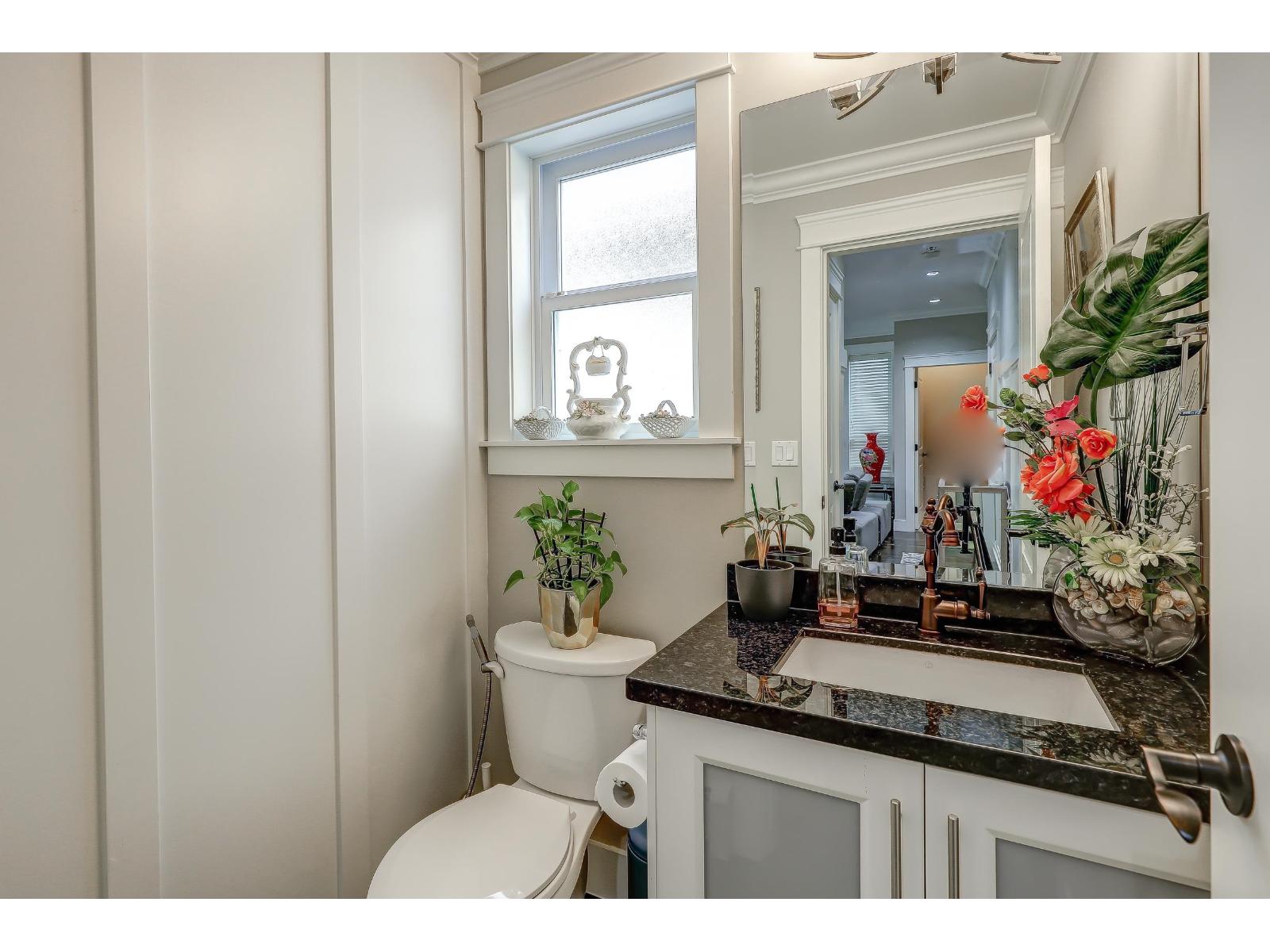 Photo 37 of 21161 80 A Avenue, Langley BC