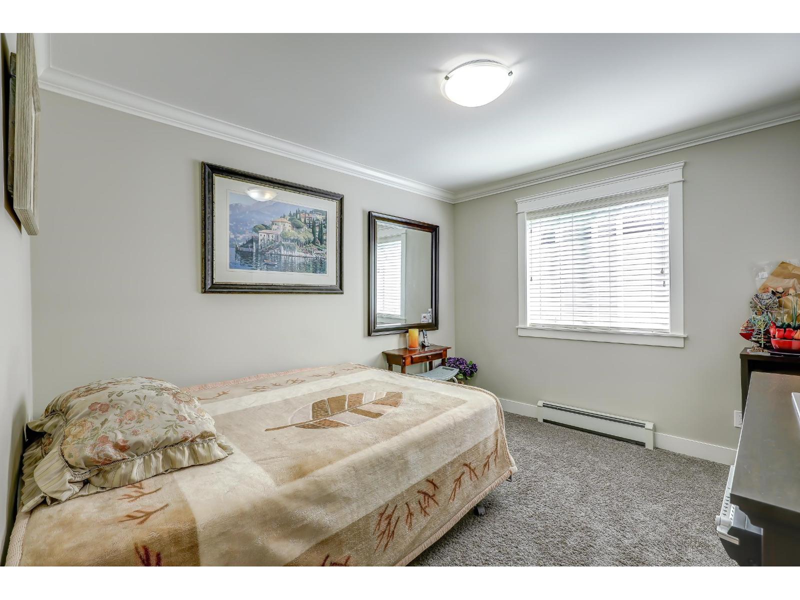 Photo 3 of 21161 80 A Avenue, Langley BC
