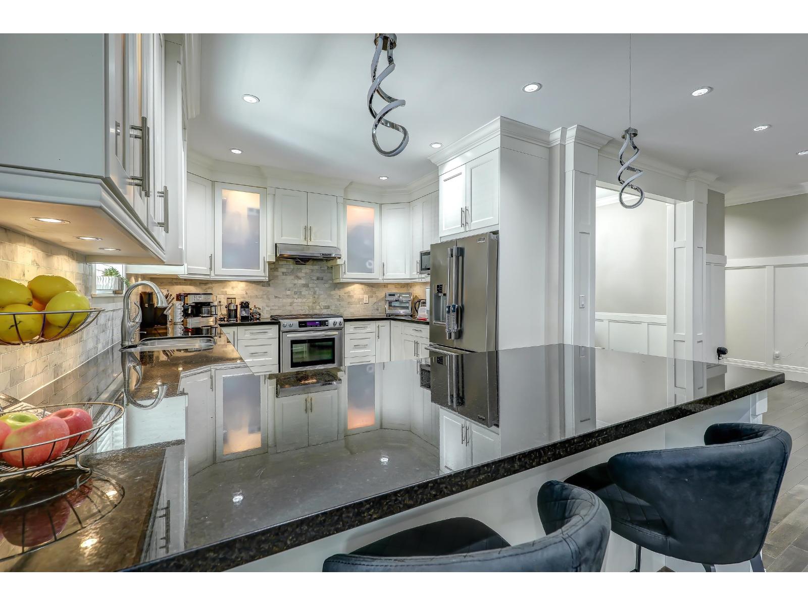 Photo 21 of 21161 80 A Avenue, Langley BC