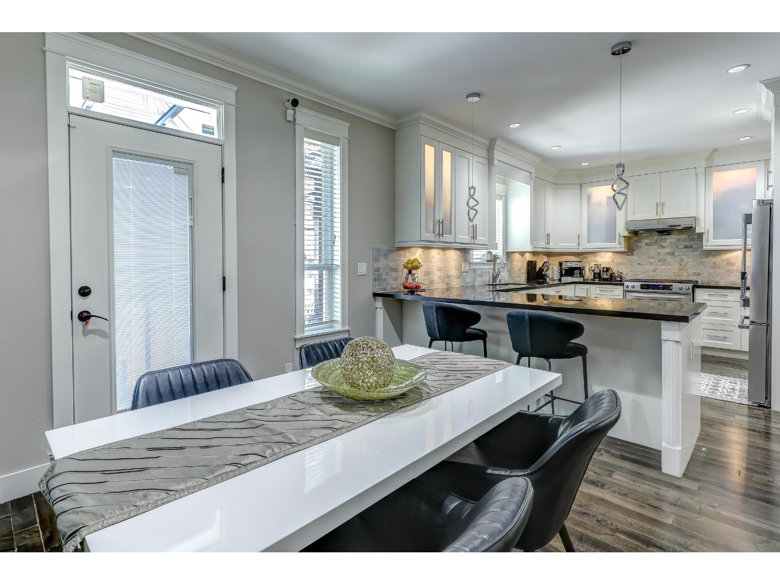 Photo 32 of 21161 80 A Avenue, Langley BC