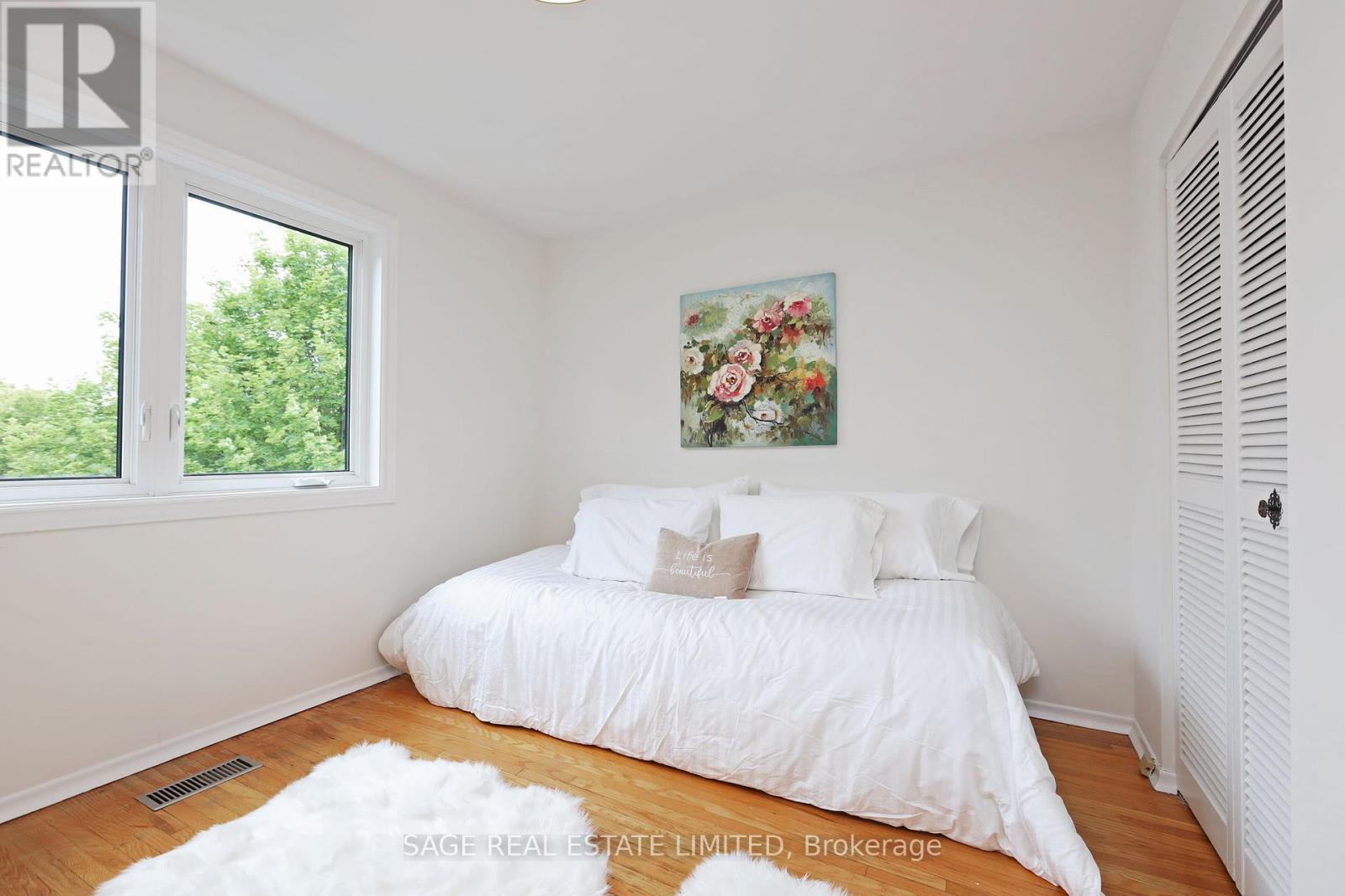 Photo 22 of 51 Prince Philip Boulevard, Toronto ON