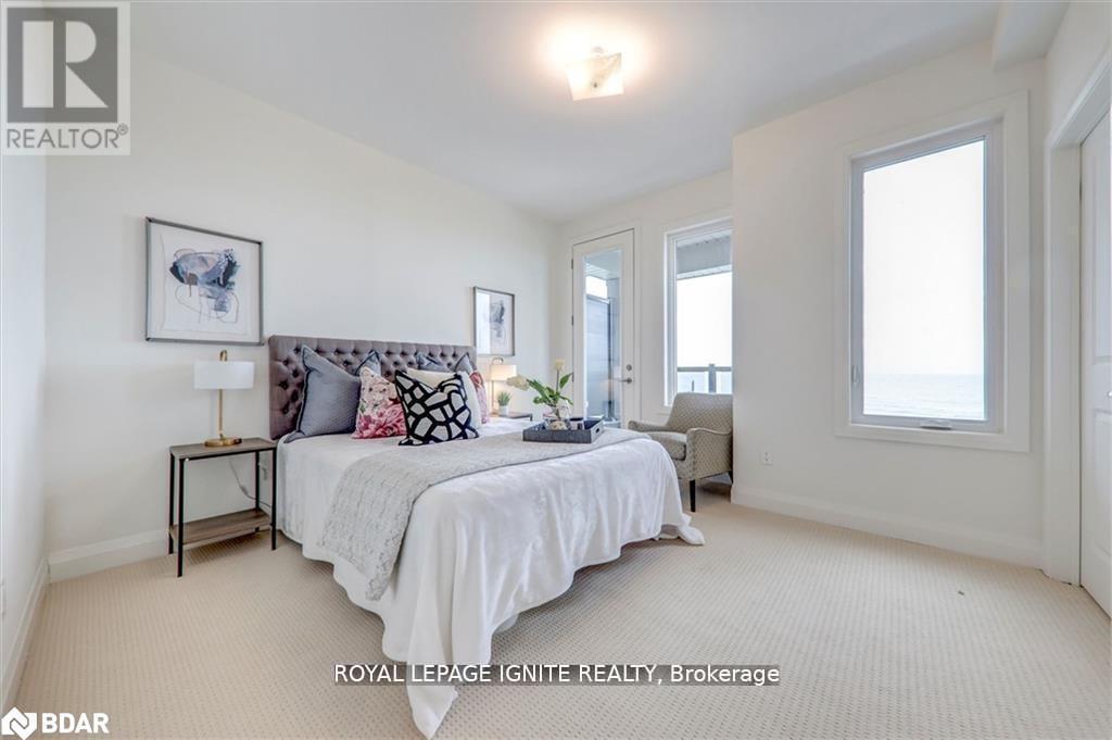 Photo 37 of 807 Port Darlington Road, Clarington ON