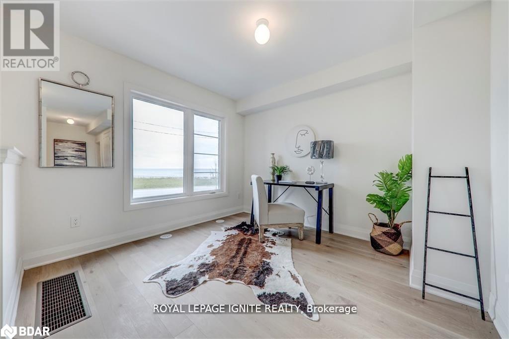 Photo 42 of 807 Port Darlington Road, Clarington ON