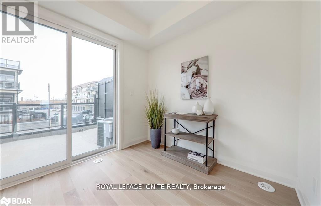 Photo 39 of 807 Port Darlington Road, Clarington ON