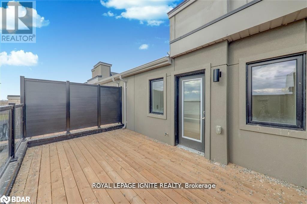 Photo 11 of 807 Port Darlington Road, Clarington ON