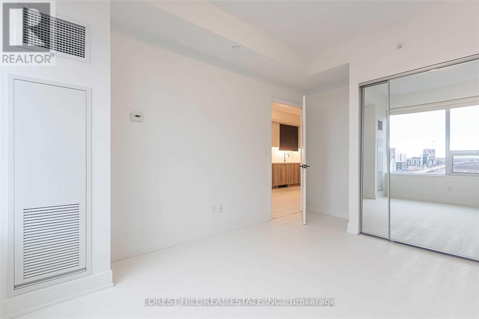 Photo 14 of 1125 2485 Taunton Road, Oakville ON
