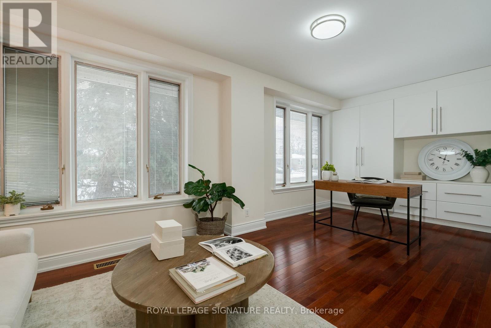 Photo 41 of 339 Elmwood Avenue, Richmond Hill ON