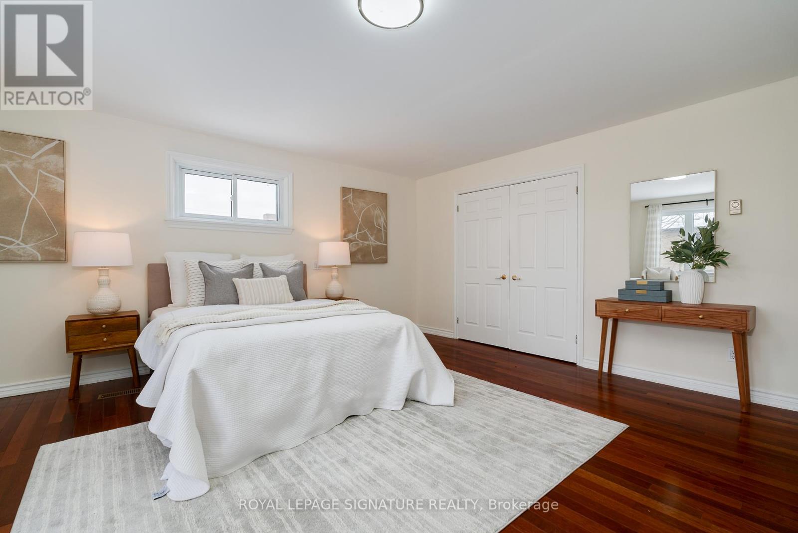 Photo 34 of 339 Elmwood Avenue, Richmond Hill ON