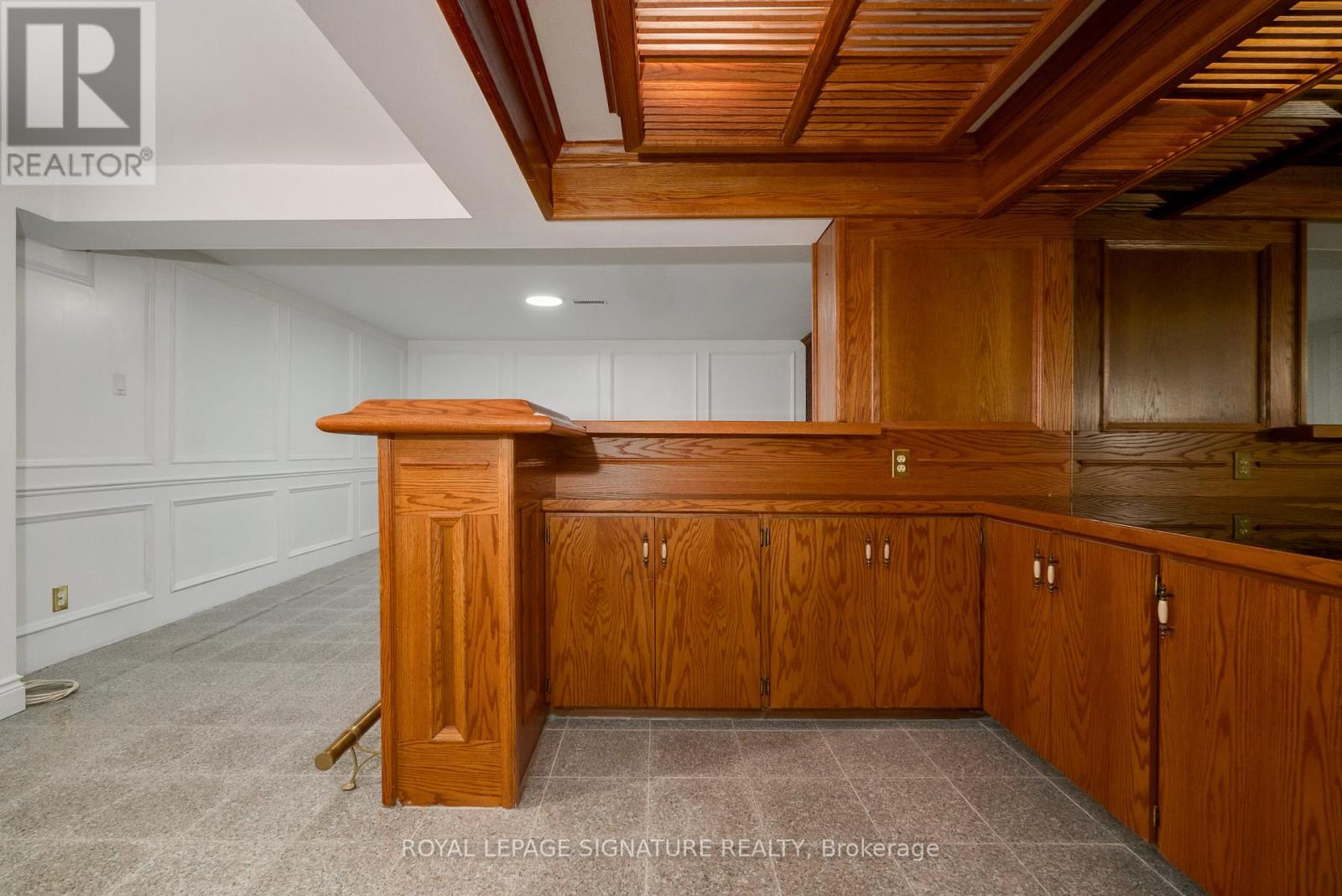 Photo 49 of 339 Elmwood Avenue, Richmond Hill ON