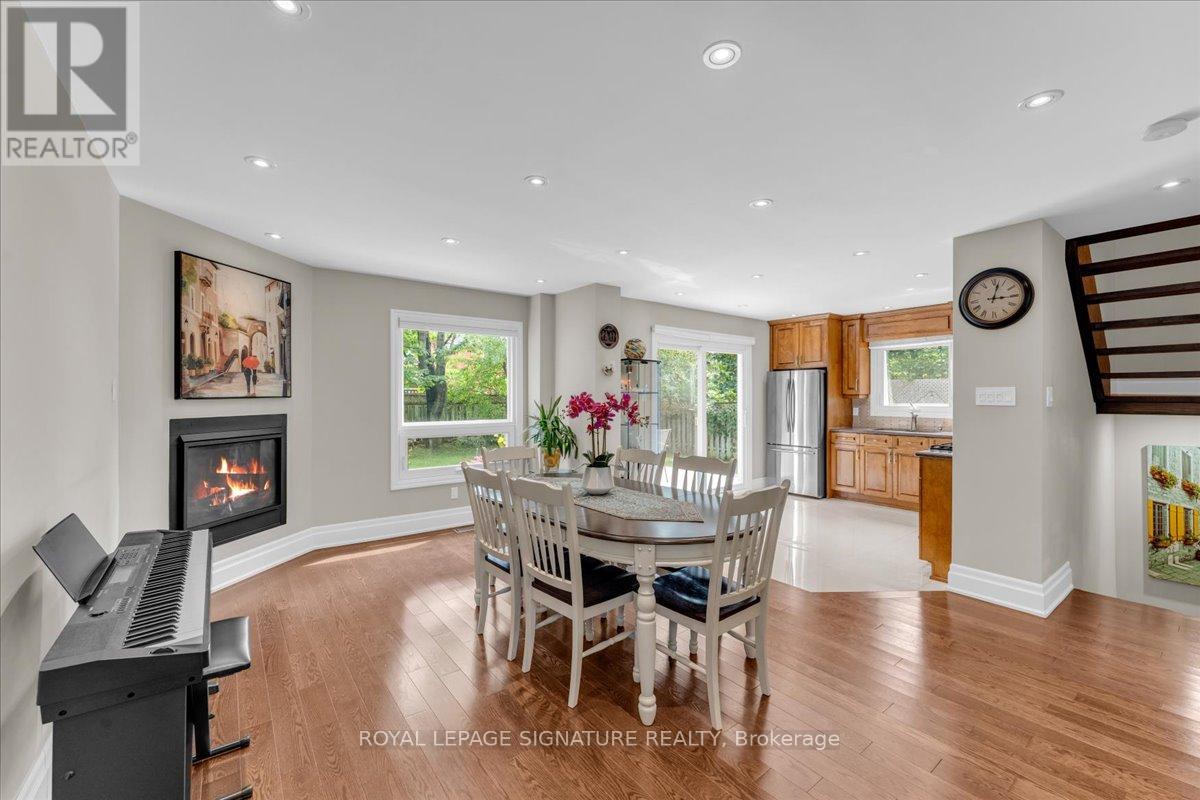 Photo 21 of 57 Tribbling Crescent, Aurora ON