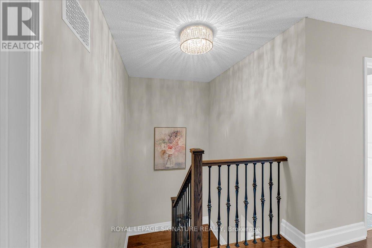 Photo 1 of 57 Tribbling Crescent, Aurora ON