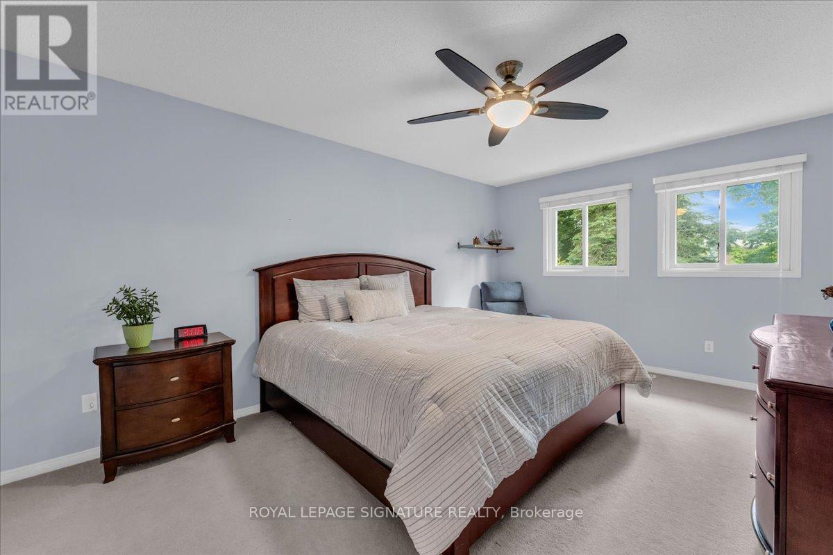 Photo 16 of 57 Tribbling Crescent, Aurora ON