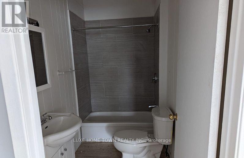 Photo 26 of 224 Mitchell Street, Port Colborne ON