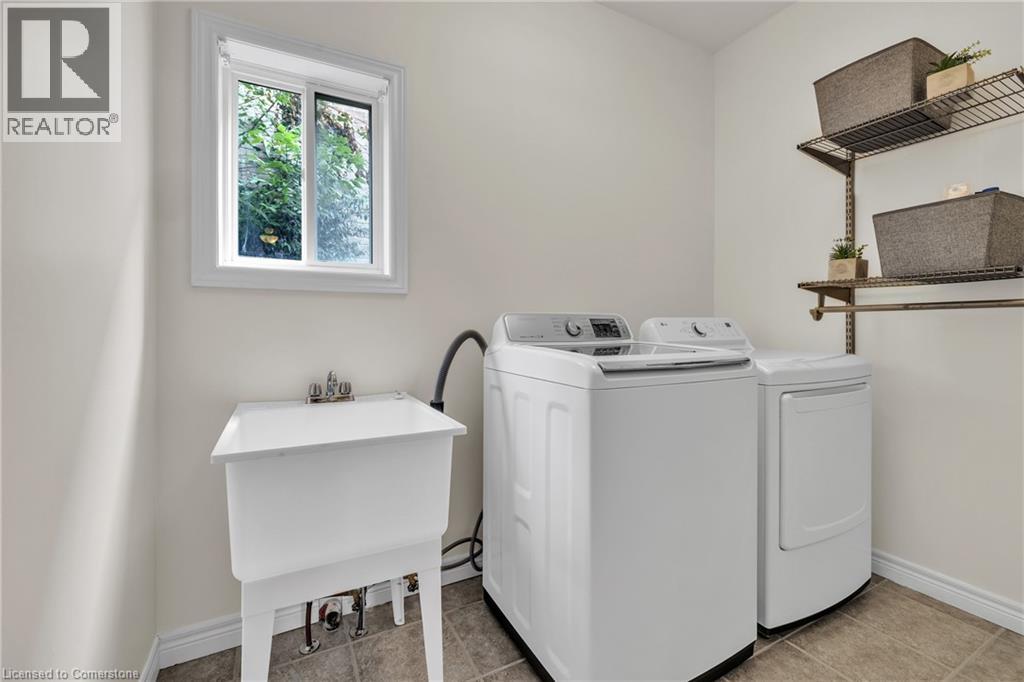 Photo 23 of 25 Howard Marshall Street, Ayr ON