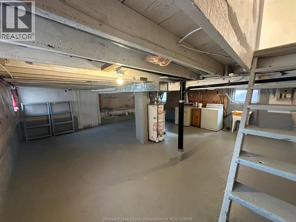 Photo 15 of 1057 Ellis Avenue, Windsor ON