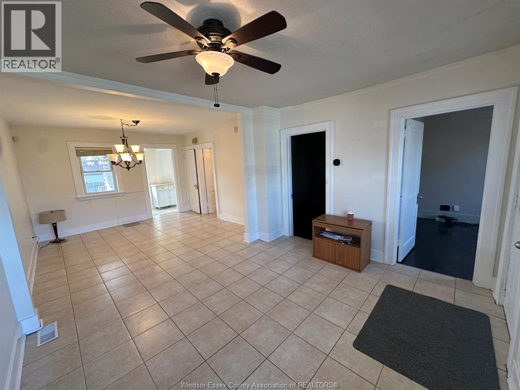 Photo 12 of 1057 Ellis Avenue, Windsor ON