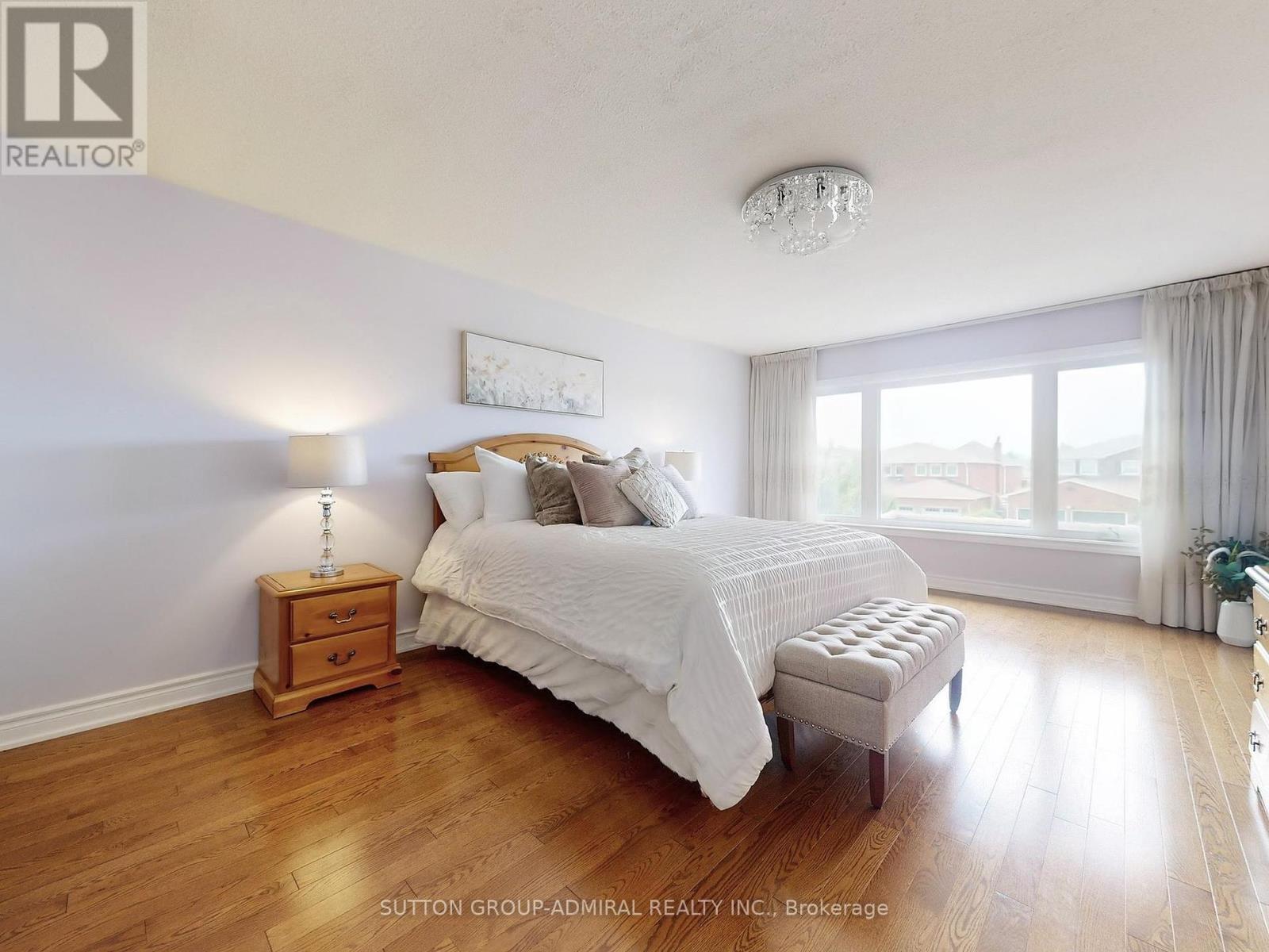 Photo 19 of 160 Marwood Place, Vaughan ON