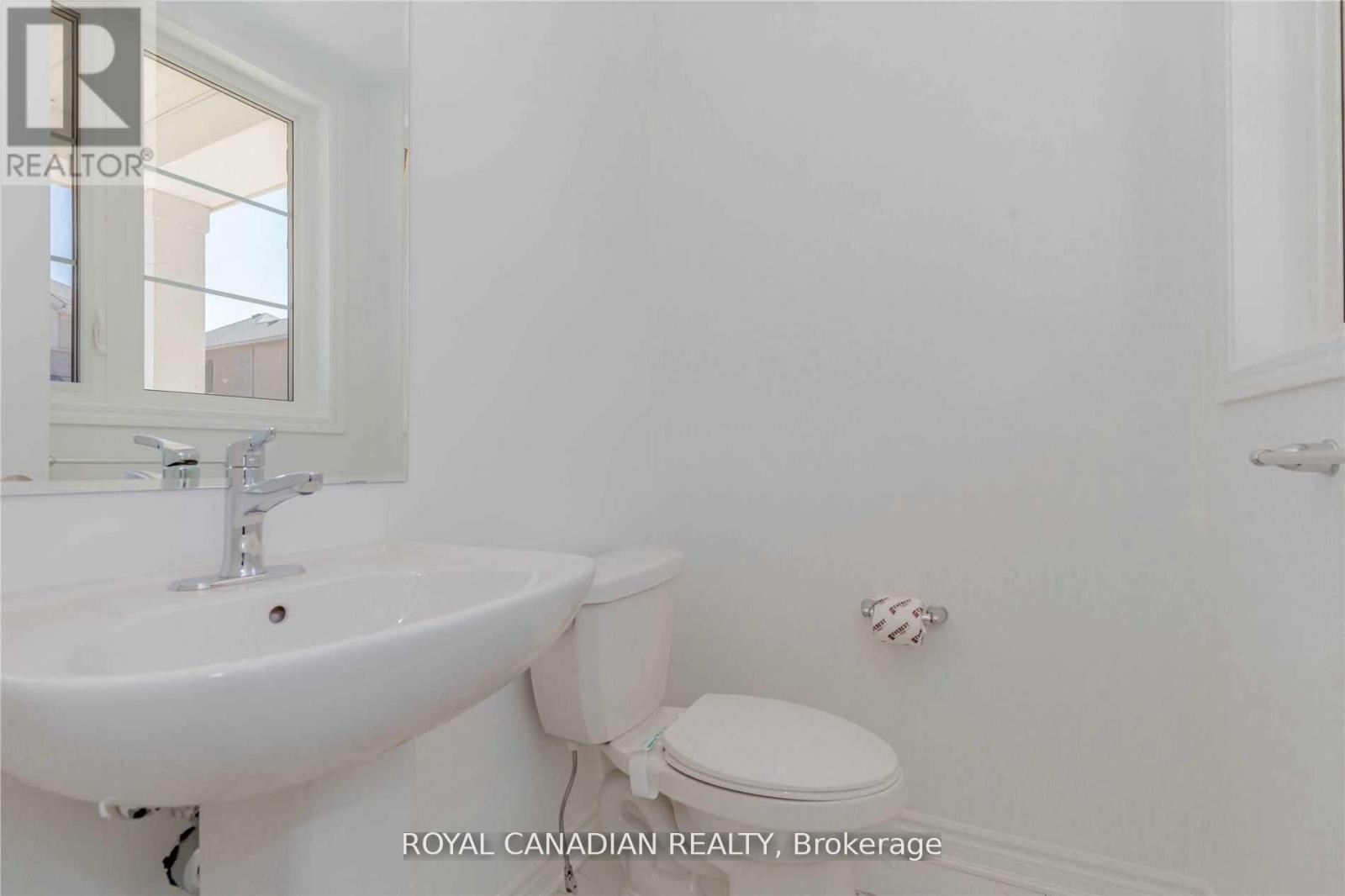 Photo 26 of 1355 Lobelia Crescent, Milton ON