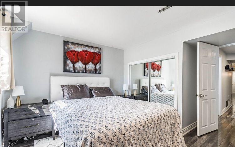 Photo 1 of 46 Chalkfarm Basement Crescent, Brampton ON
