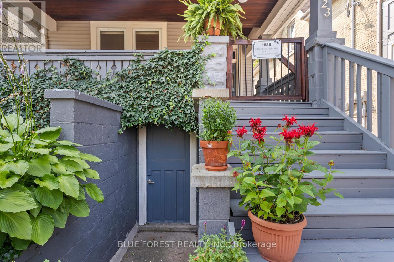 Photo 38 of 623 Dufferin Avenue, London East ON