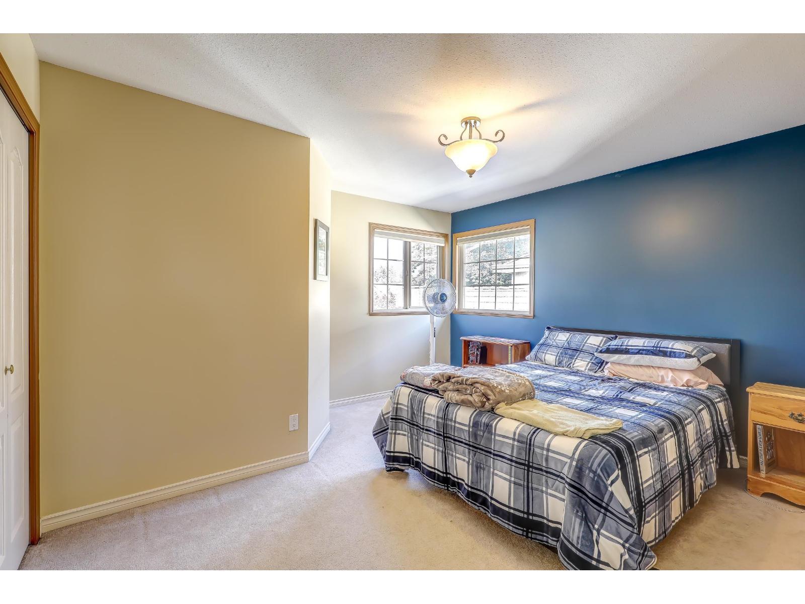 Photo 26 of 16932 60 A Avenue, Surrey BC