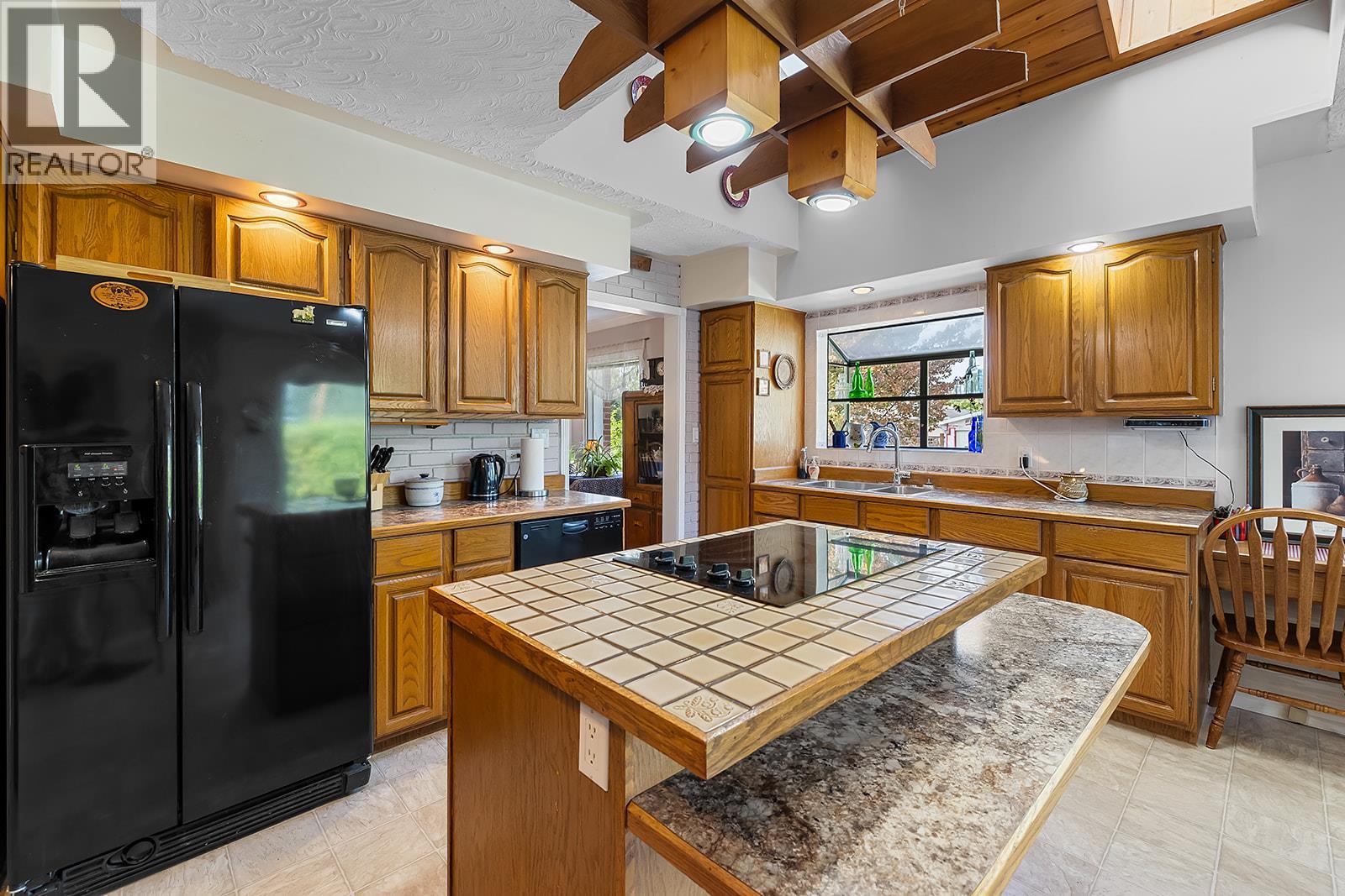 Photo 14 of 2103 Ash Street, Creston BC