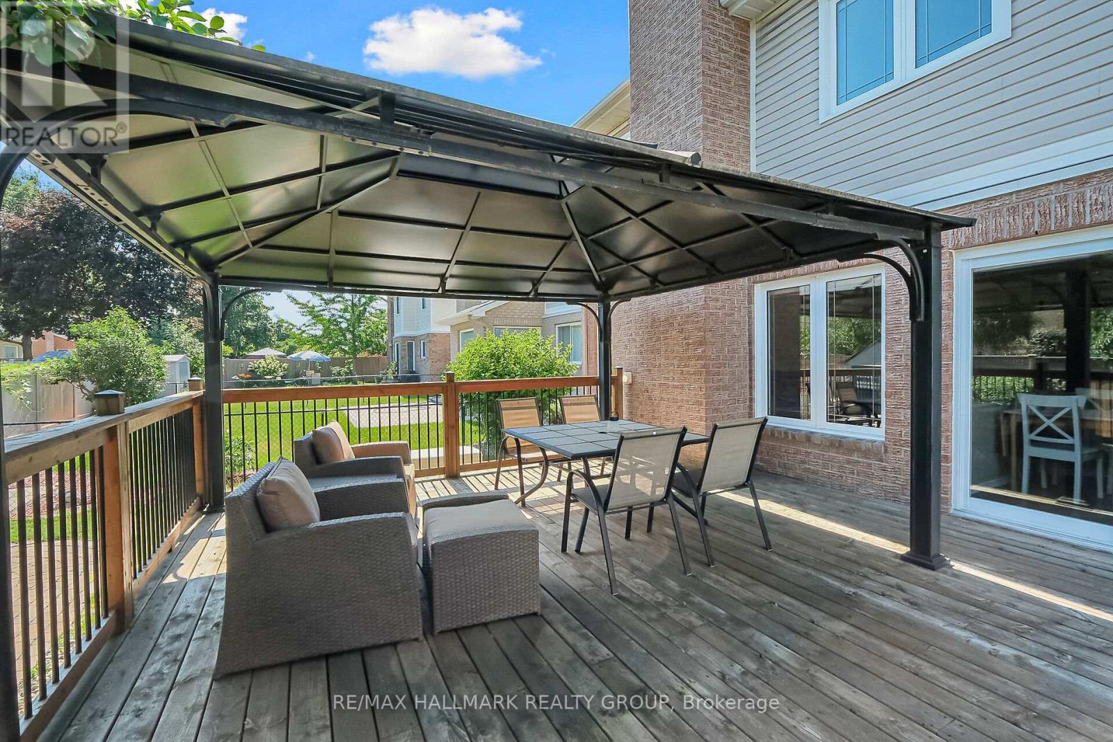 Photo 38 of 3034 Courtyard Crescent, Ottawa ON