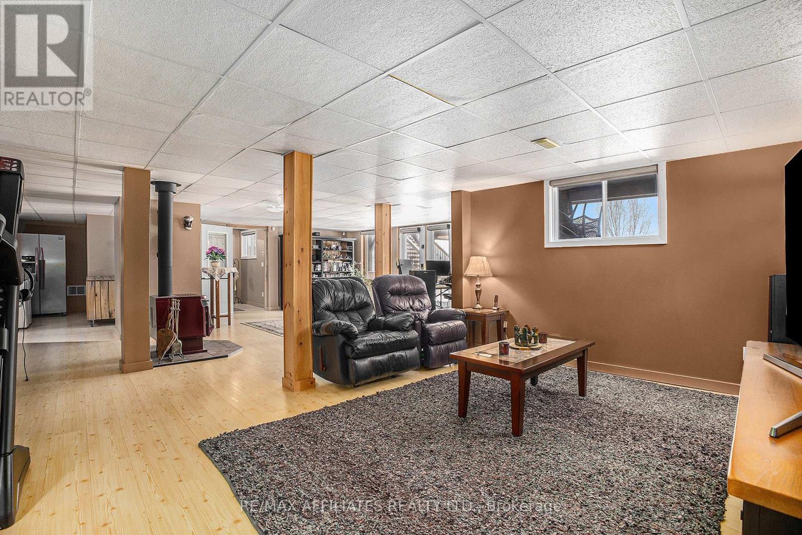 Photo 26 of 51 Mountain View Lane, Rideau Lakes ON