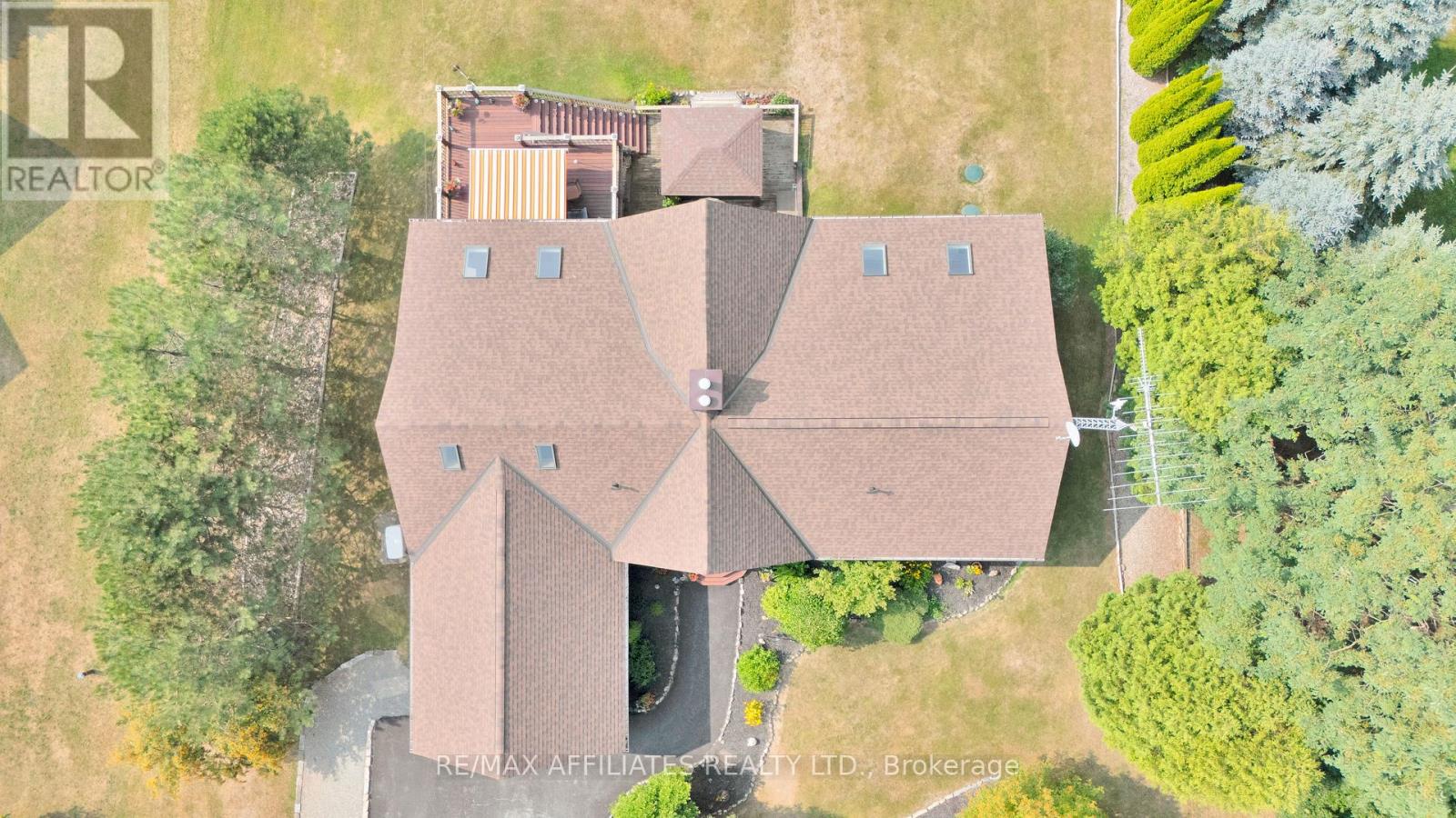 Photo 22 of 51 Mountain View Lane, Rideau Lakes ON