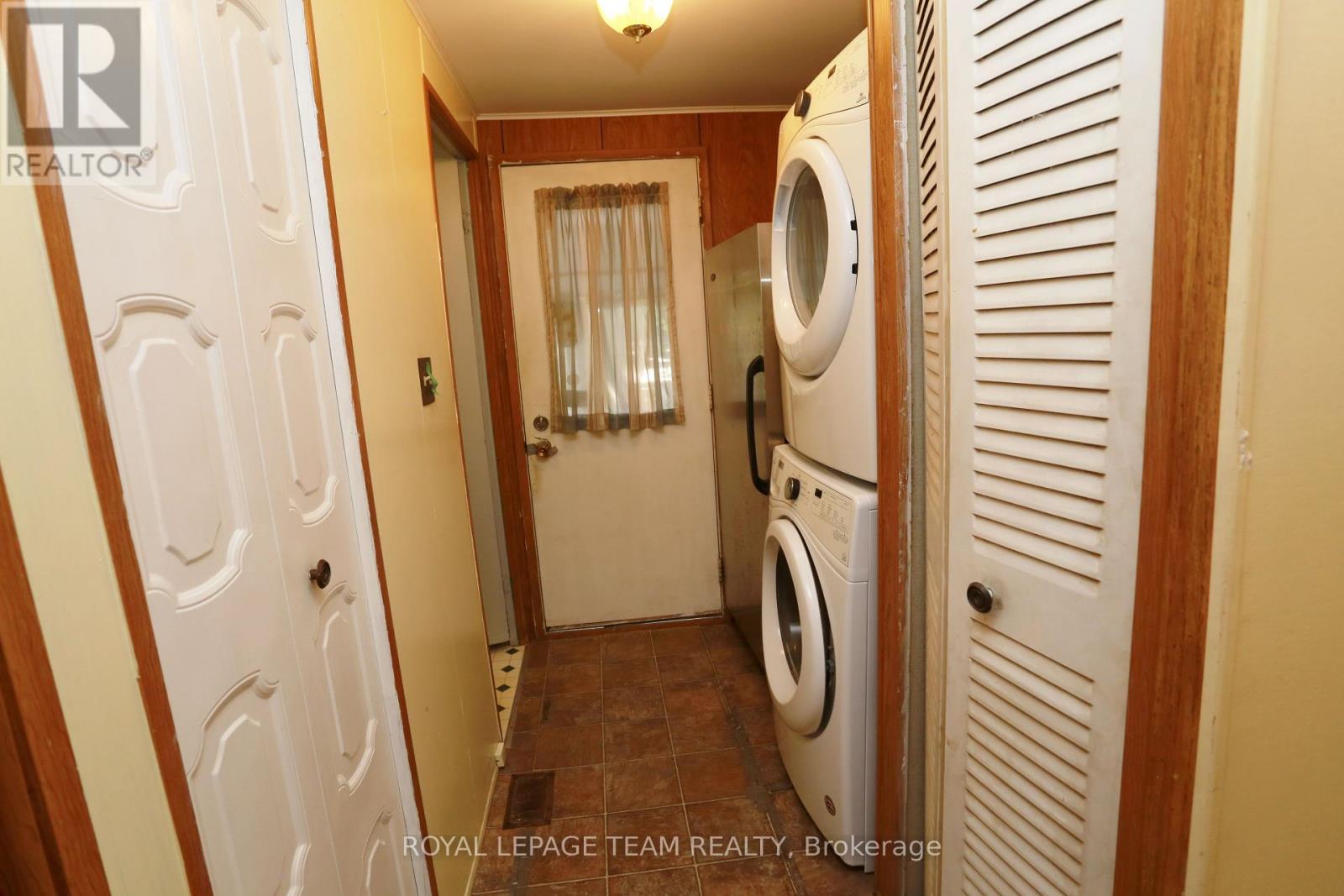Photo 28 of 3 Fringewood Drive, Ottawa ON