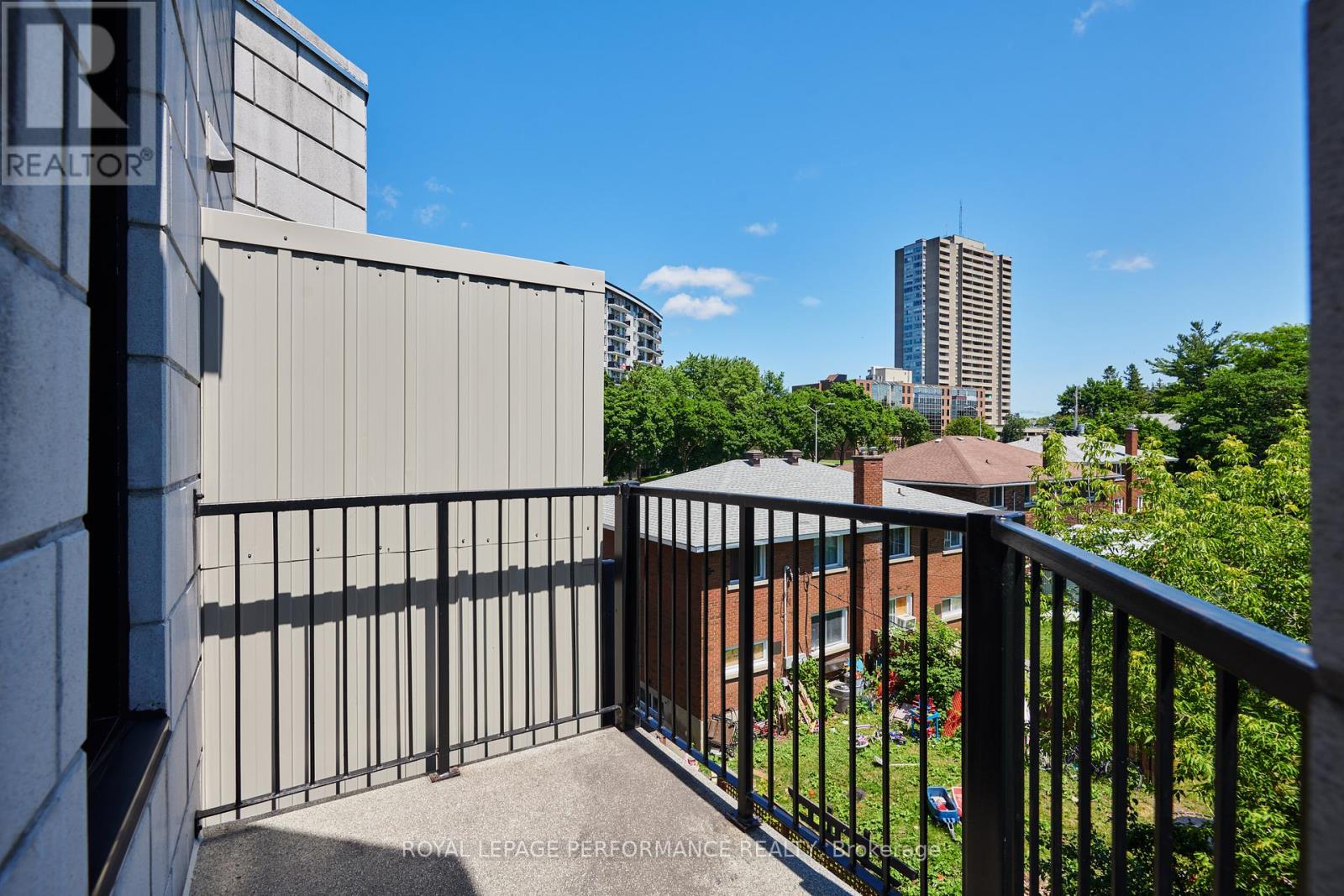 Photo 19 of 805 Kingsmere Avenue, Ottawa ON