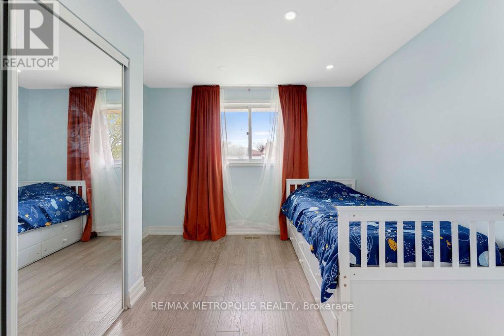 Photo 47 of 21 Walters Court, St Catharines ON