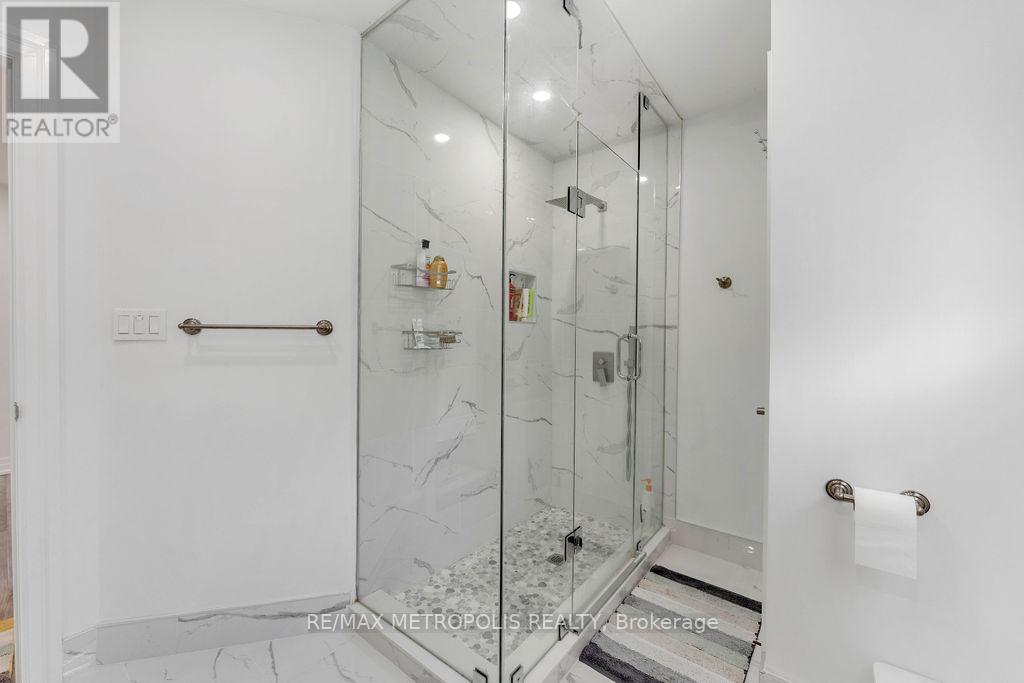 Photo 25 of 21 Walters Court, St Catharines ON