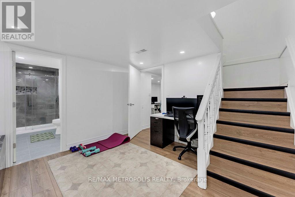 Photo 41 of 21 Walters Court, St Catharines ON